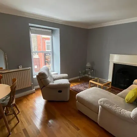 Stylish & Spacious Apartment, Sleeps 6 Galway Exterior photo